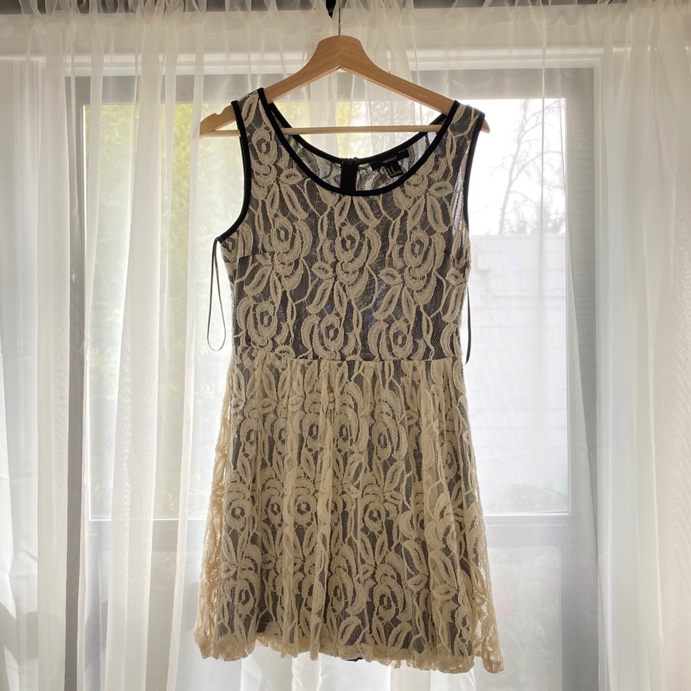 Lace dress